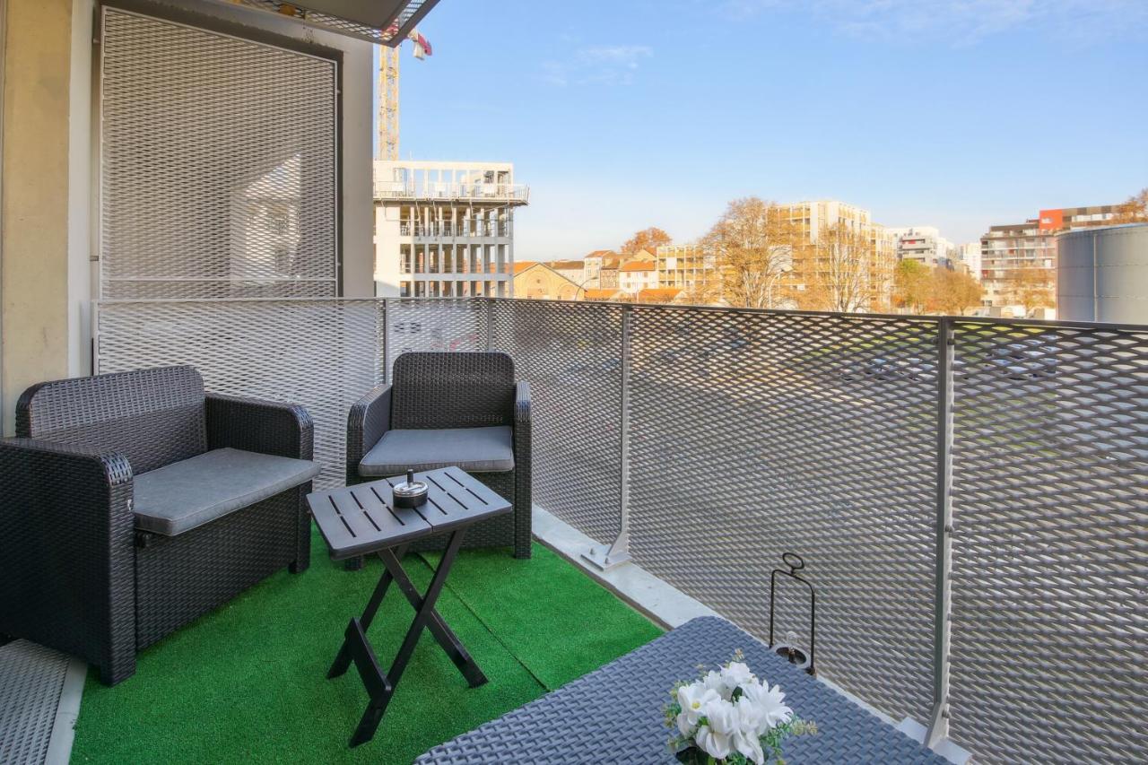 Апартаменты Chic Apart With Balcony Near Paris Ивры-Сур-Сеине Экстерьер фото